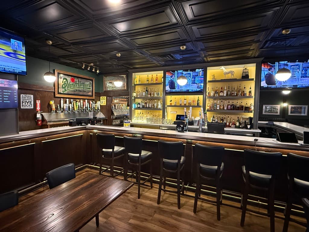 Ron's Pub — Westside, Houston