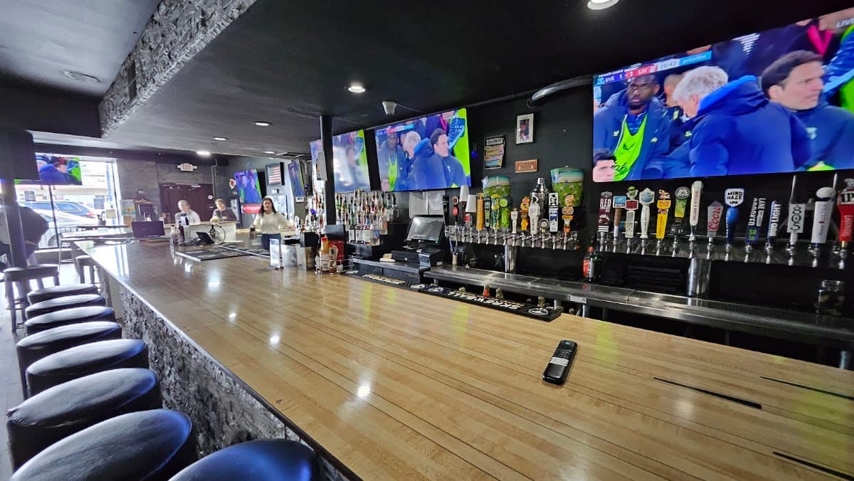 Field House | American Sports Pub