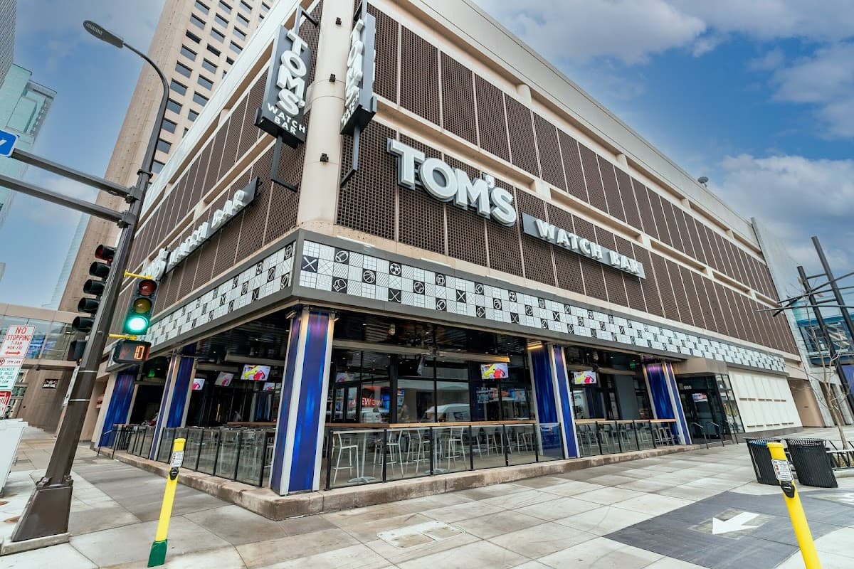 Tom's Watch Bar - Minneapolis — Central Minneapolis, Minneapolis–St. Paul