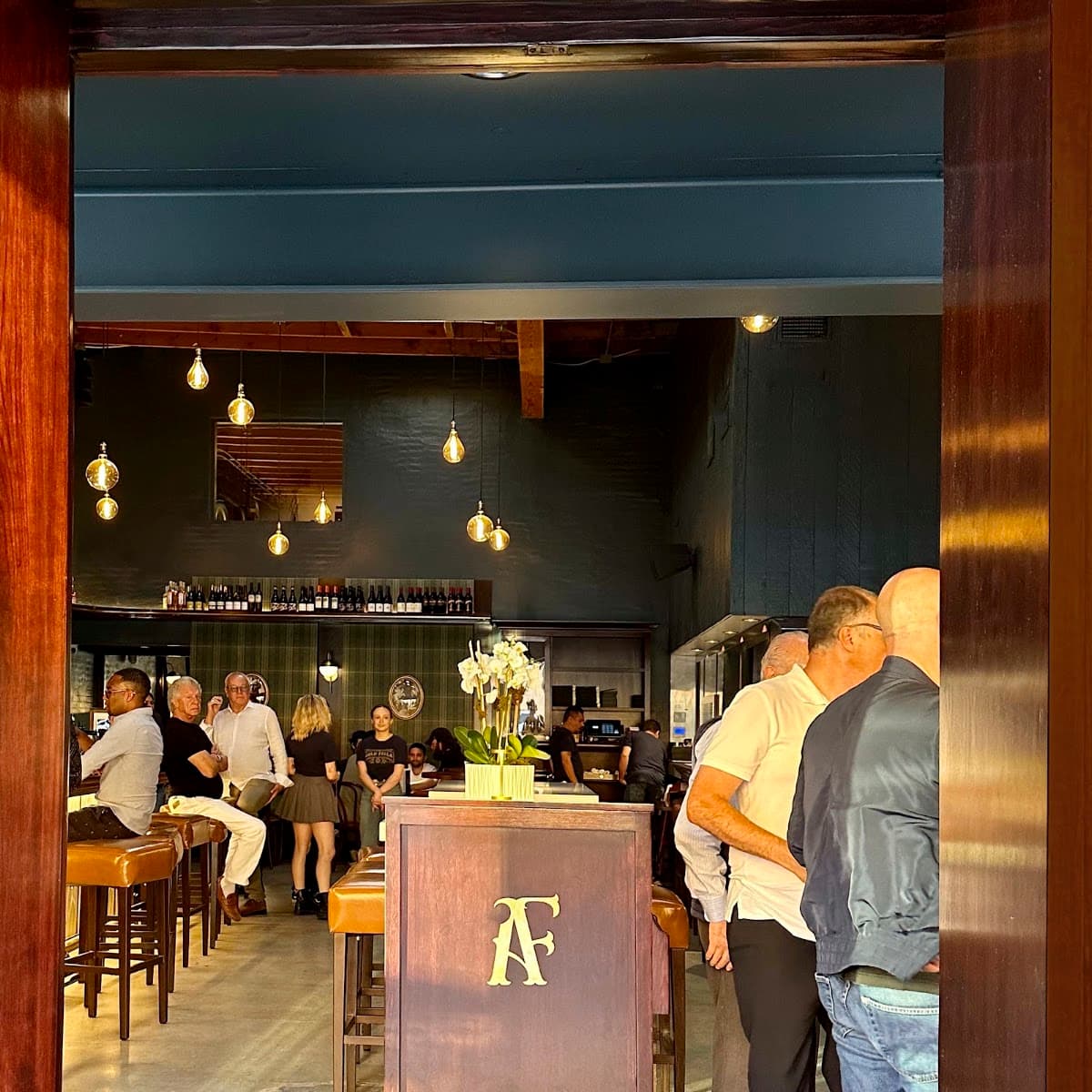 The Auld Fella - Wilshire — Brentwood, Los Angeles