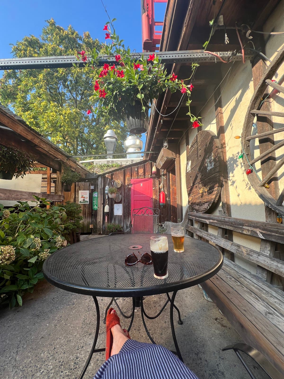New Park Tavern — West Side, Jersey City