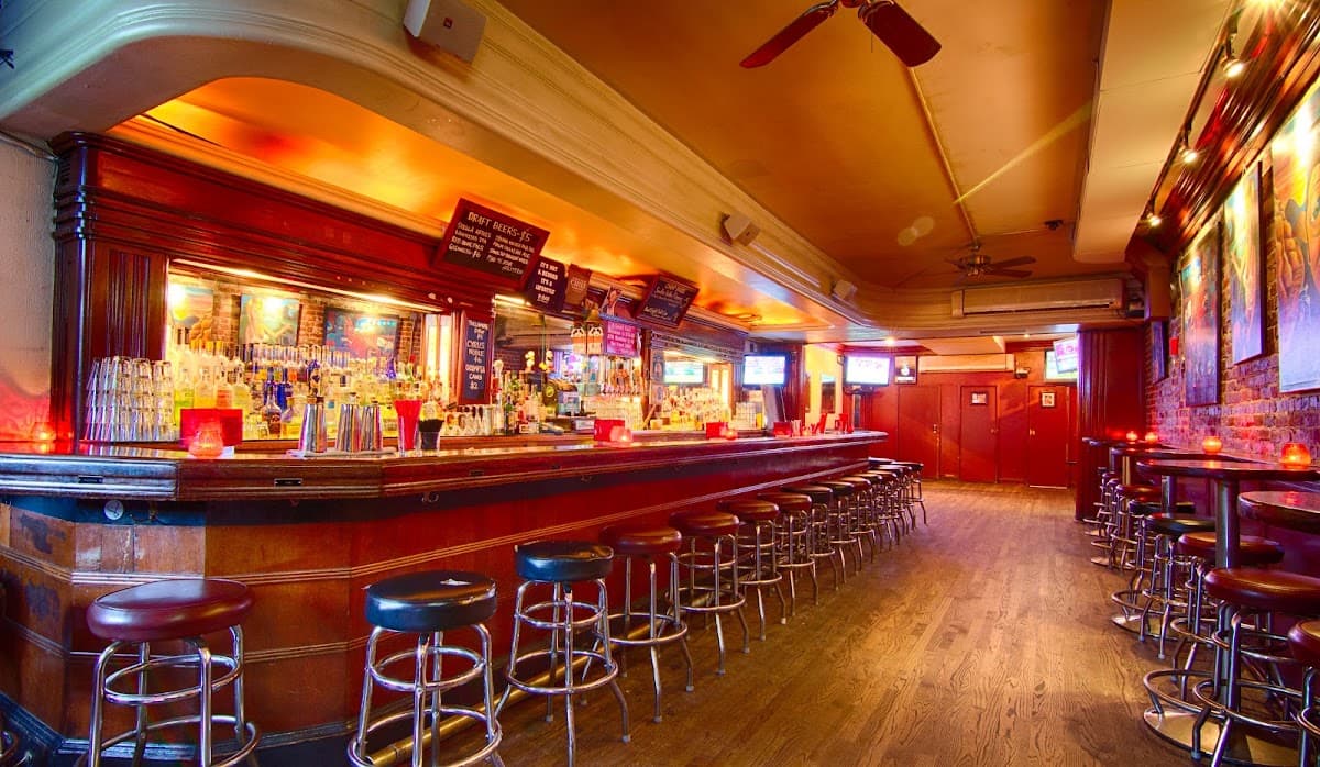 R Bar — Lower Nob Hill, San Francisco