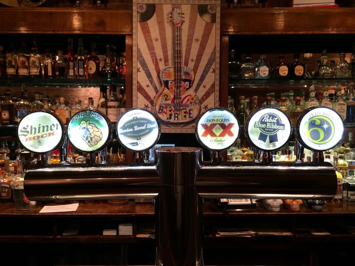 Merle's Whiskey Kitchen — Downtown, Louisville