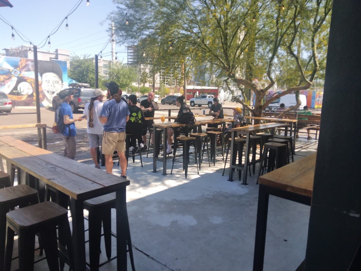 The Theodore Beer + Wine Bar and Bottle Shop — Evans Churchill, Phoenix