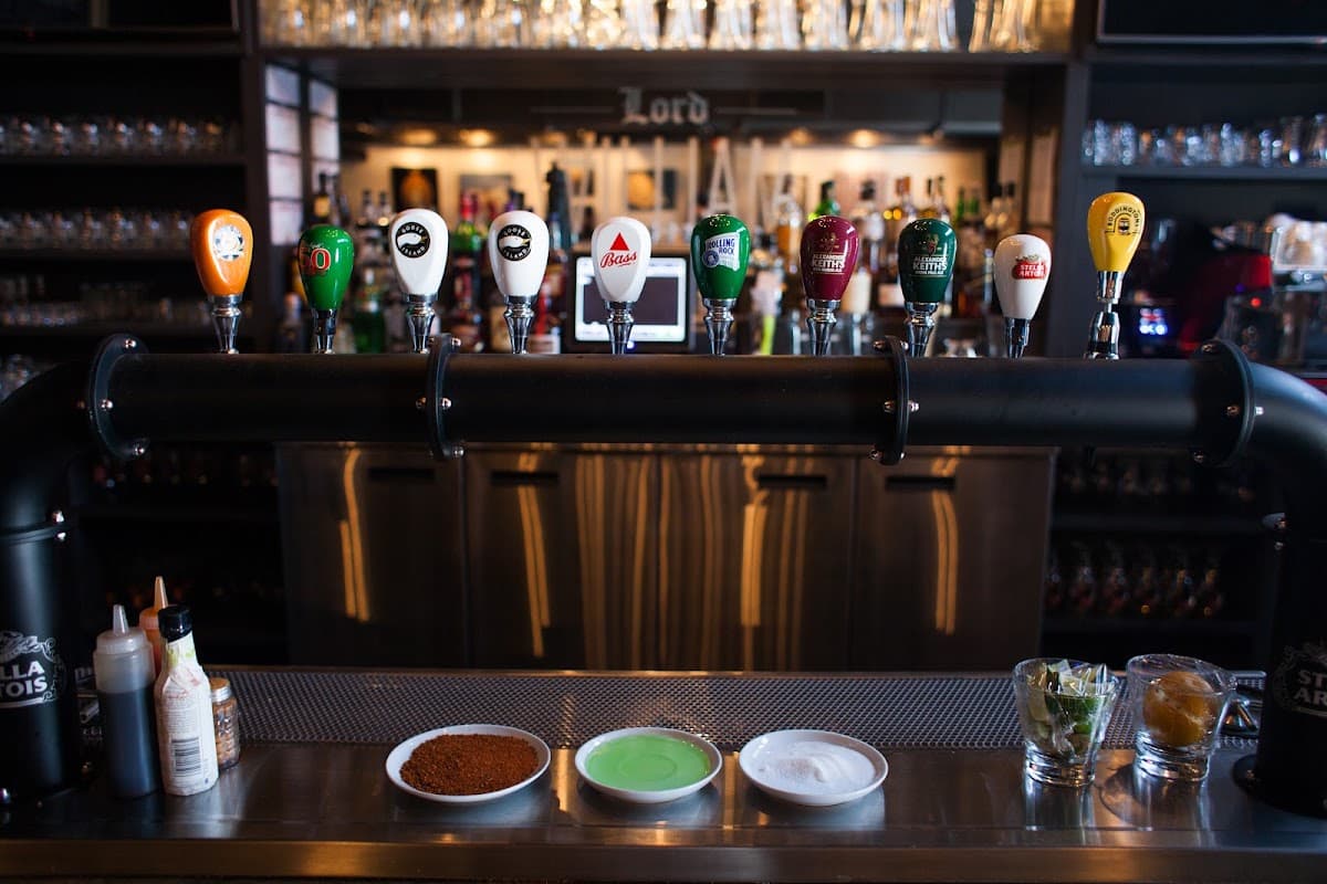Lord William Pub — Le Sud-Ouest, Montreal