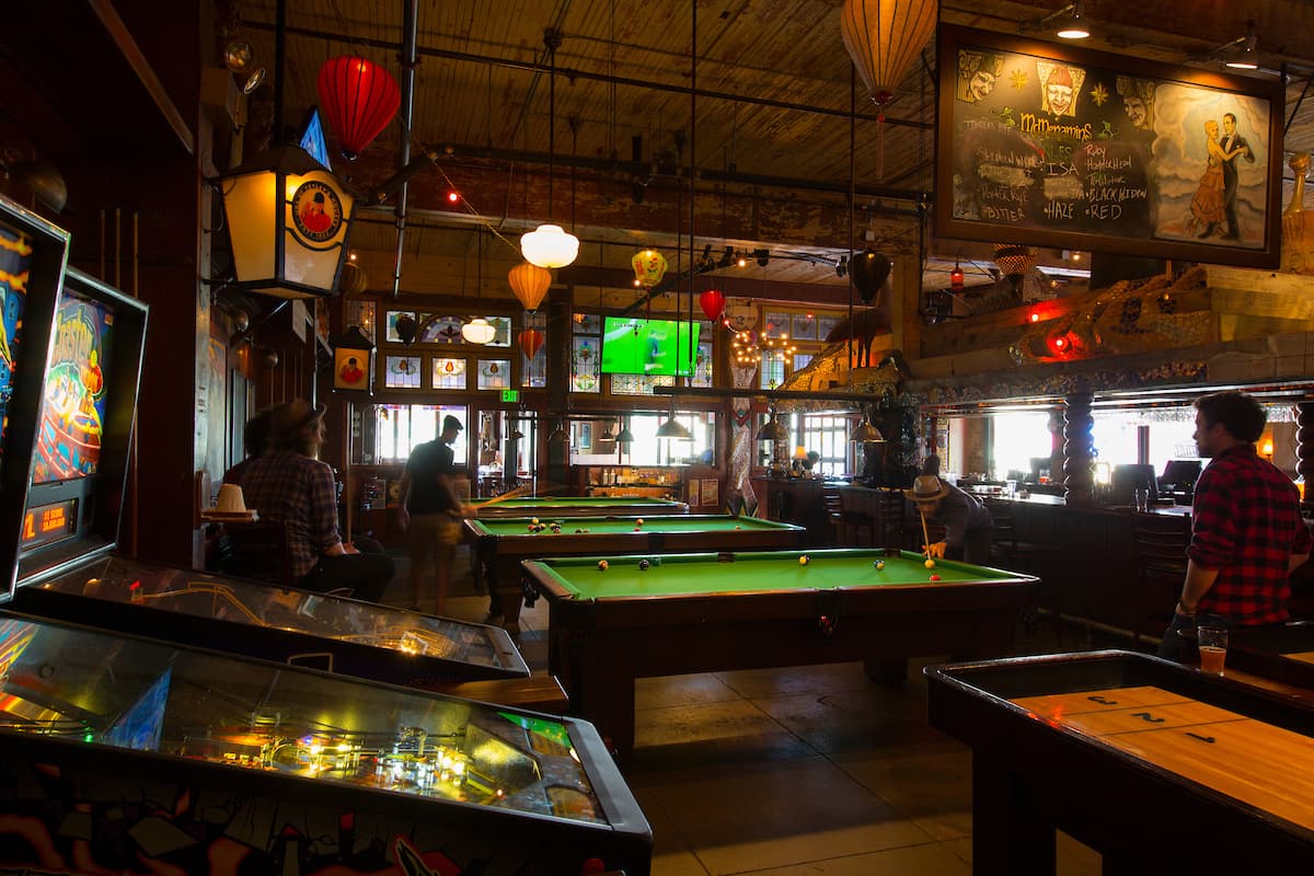 McMenamins Ringlers Pub — Southwest Portland, Portland