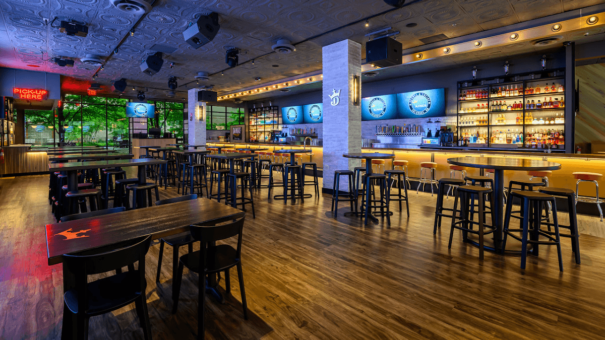 DraftKings Sports & Social Columbus