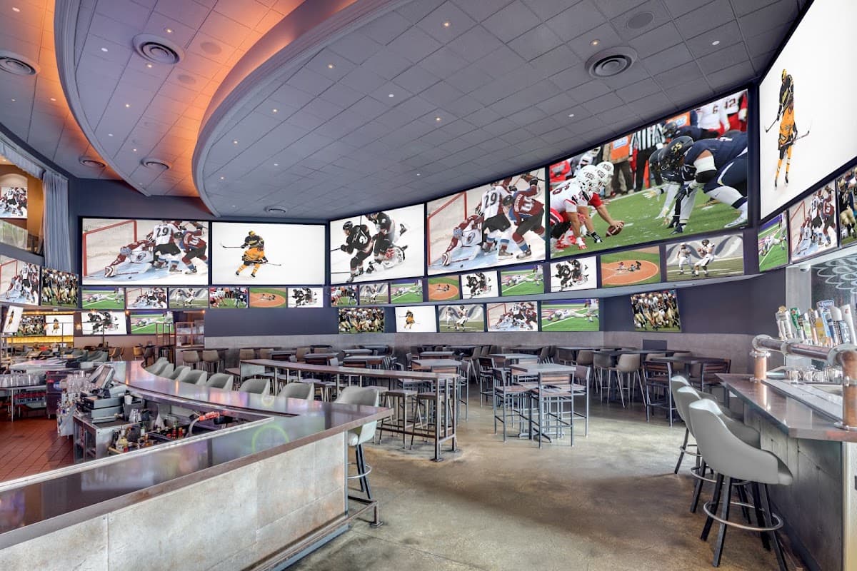 Tom's Watch Bar - Los Angeles — Downtown Los Angeles, Los Angeles