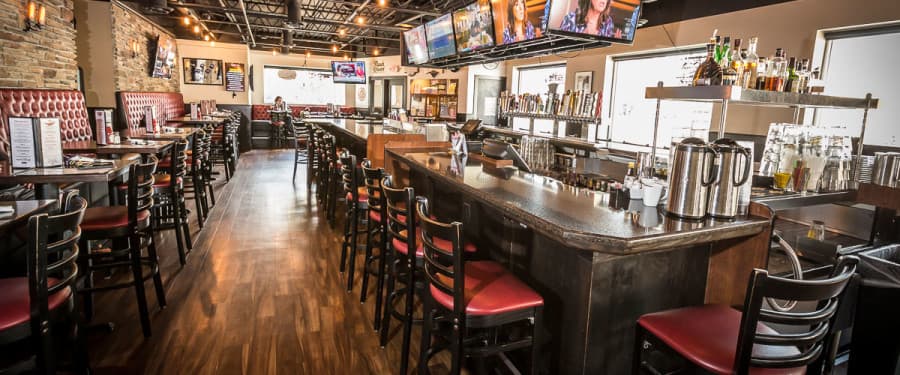 Ray J's American Grill — Saint Anthony Main, Minneapolis–St. Paul