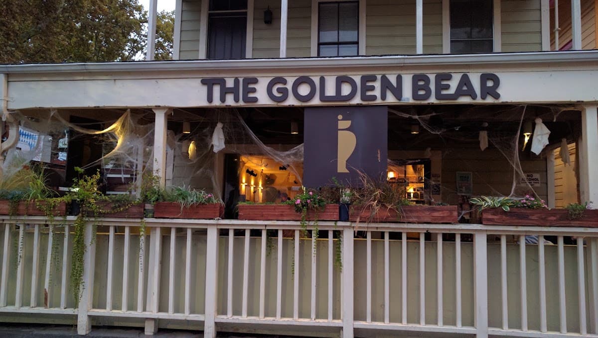The Golden Bear — Midtown, Sacramento