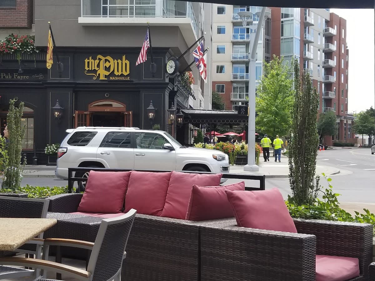 Bar Louie - Nashville — Downtown, Nashville