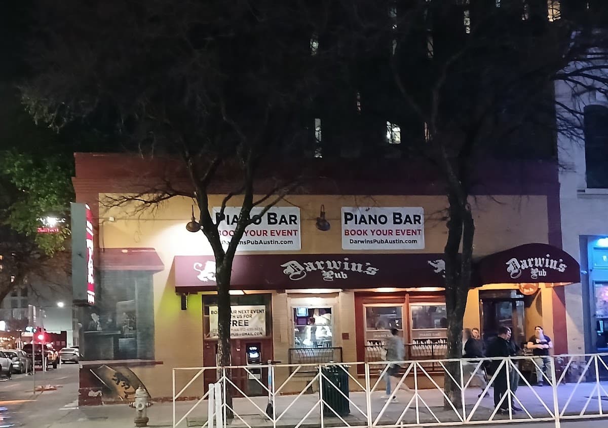 Darwin's Piano Bar — Downtown Austin, Austin