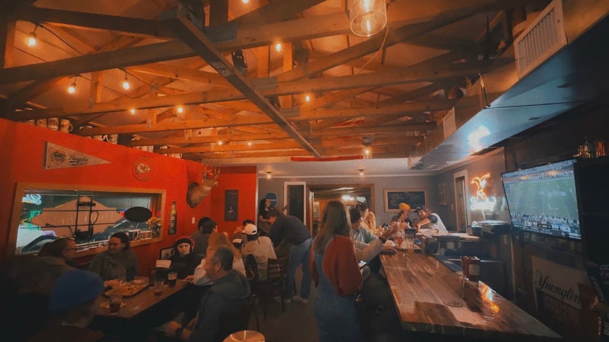 Boathouse Bar and Brewery