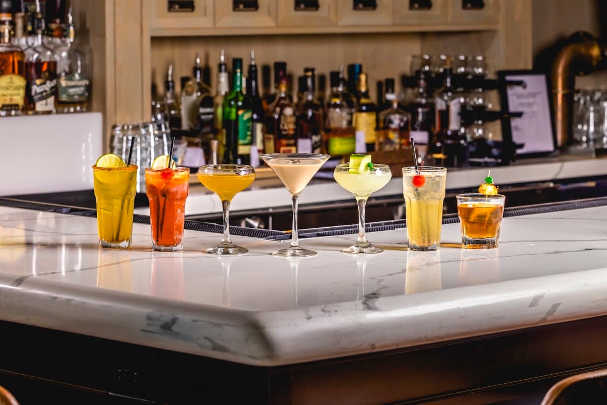 John Martin's Irish Pub & Restaurant — Coral Gables Section, Miami