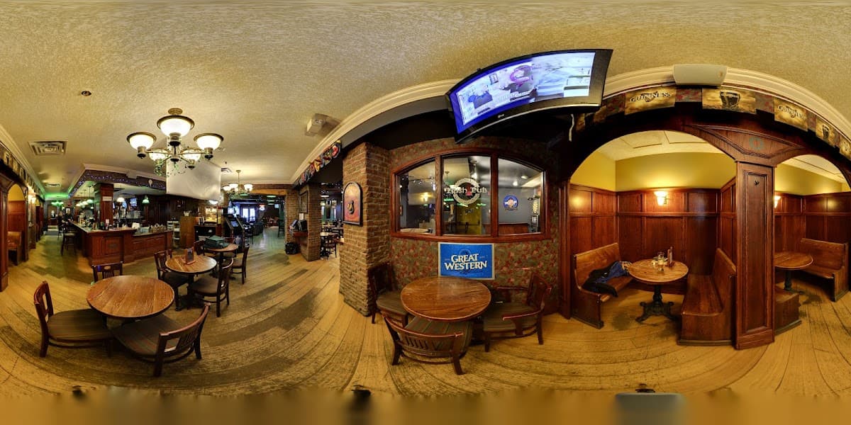 Finn's Irish Pub