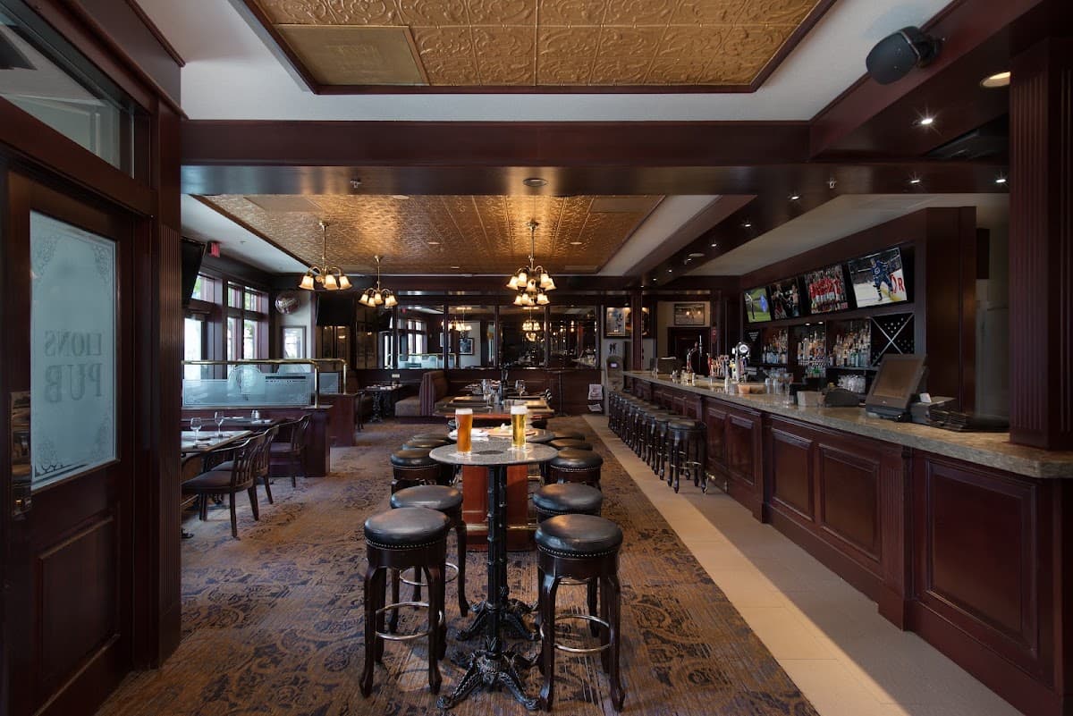 Lions Pub — Central Vancouver, Vancouver