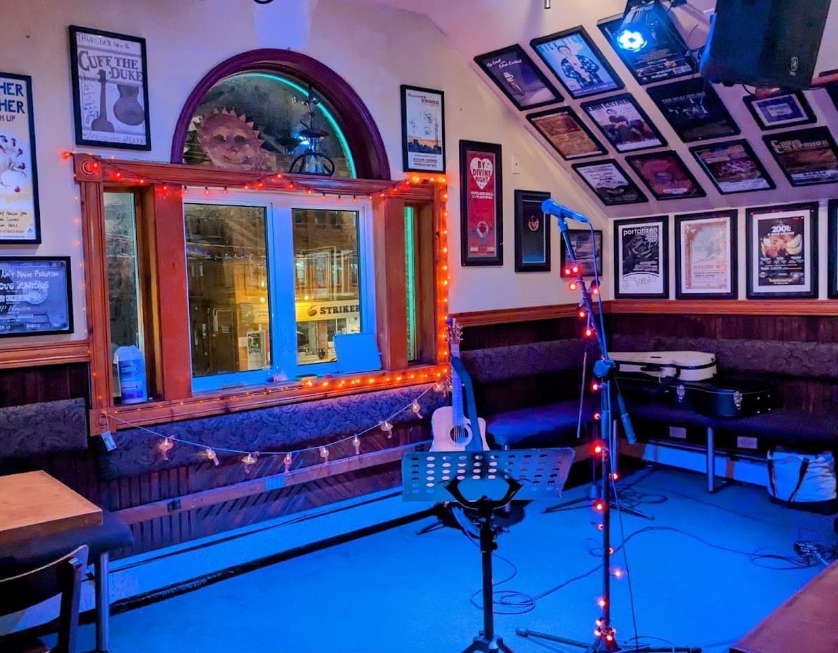 Baba's Lounge